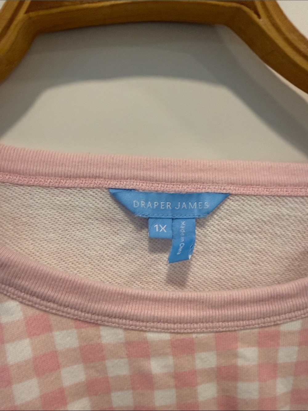 Draper James Pink and White Gingham Pullover size 1X - Picture 3 of 6